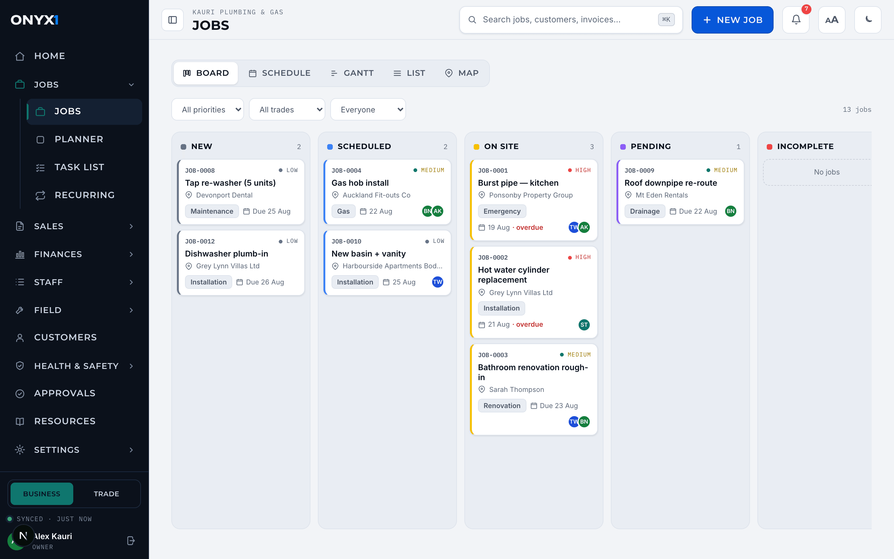 The ONYX1 jobs board: columns for New, Scheduled, On site, Pending and Incomplete with real job cards.